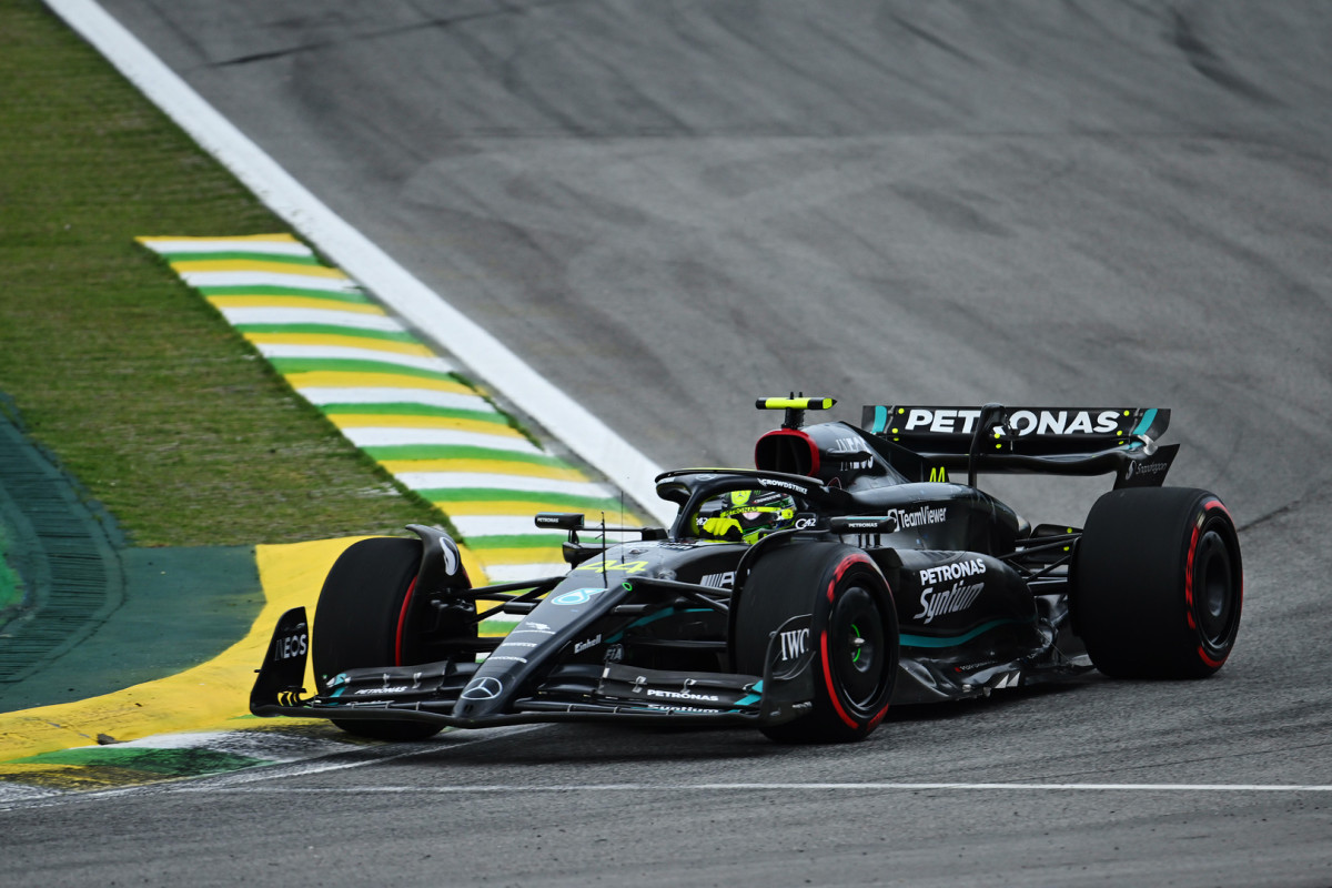 Lewis Hamilton Mercedes (43)